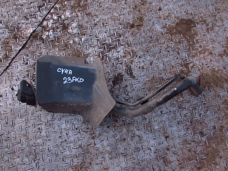 Горловина топливного бака Mitsubishi Lancer CY4A