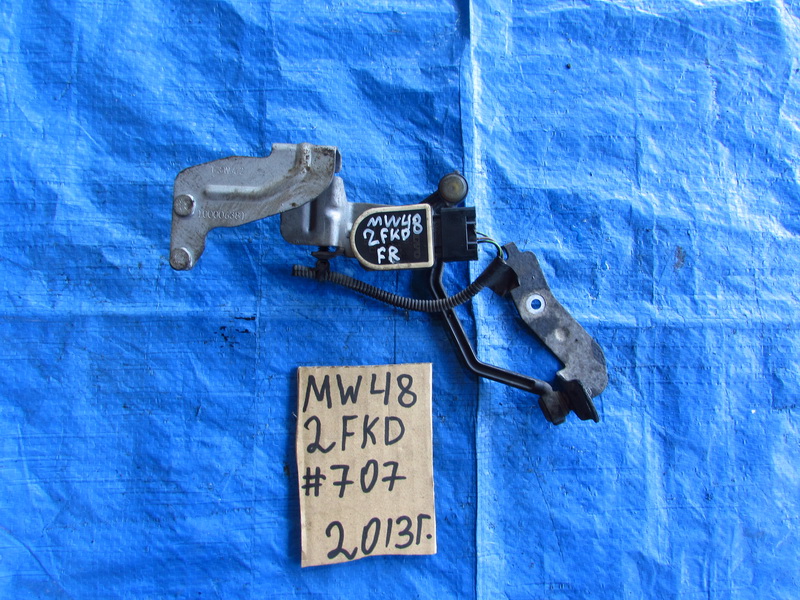 Датчик положения кузова Volvo V40 MV48