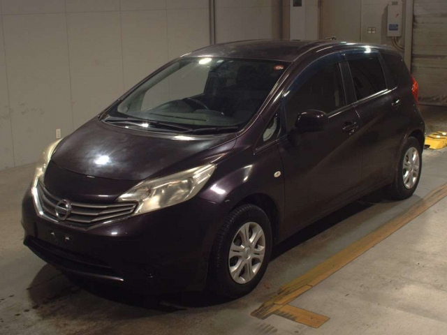 Nissan Note E12