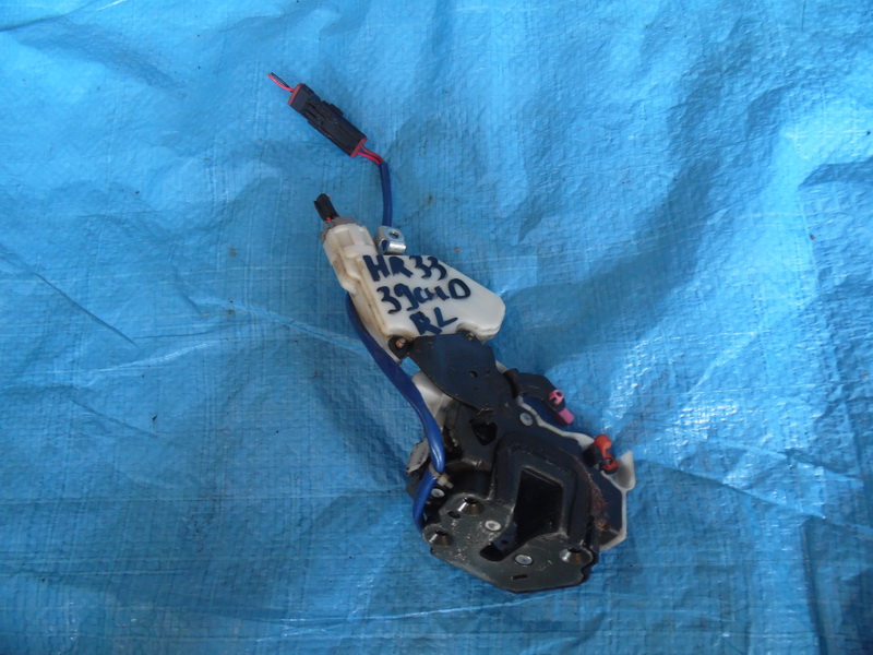 Замок двери Nissan Skyline