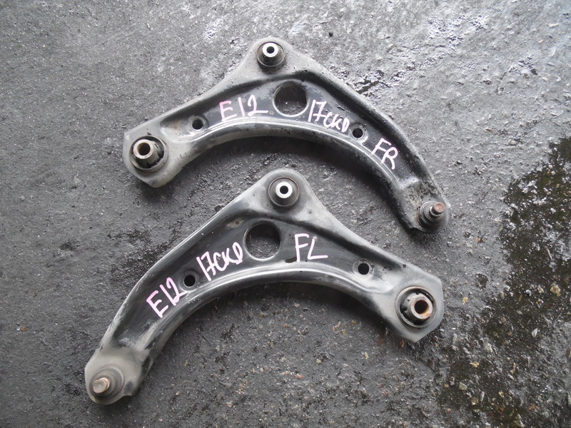 Рычаг Nissan Note