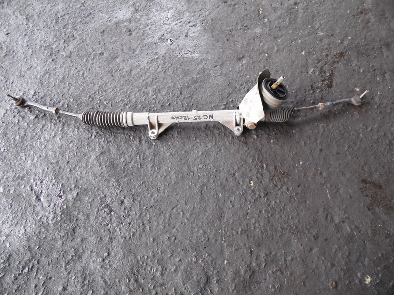 Рулевая рейка Nissan Serena NC25