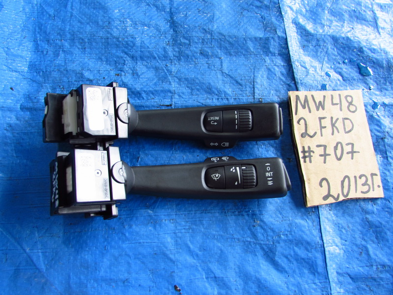 Подрулевой переключатель Volvo V40 MV48