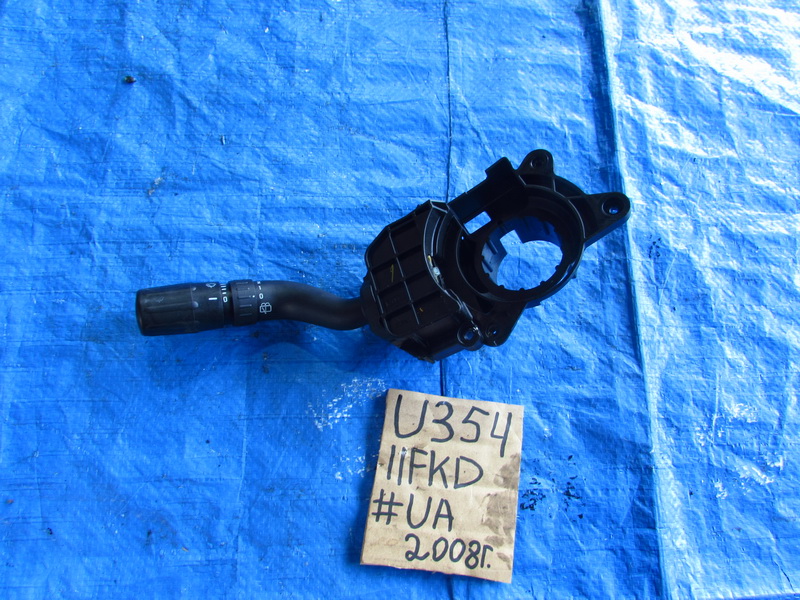 Подрулевой переключатель Ford Expedition U354