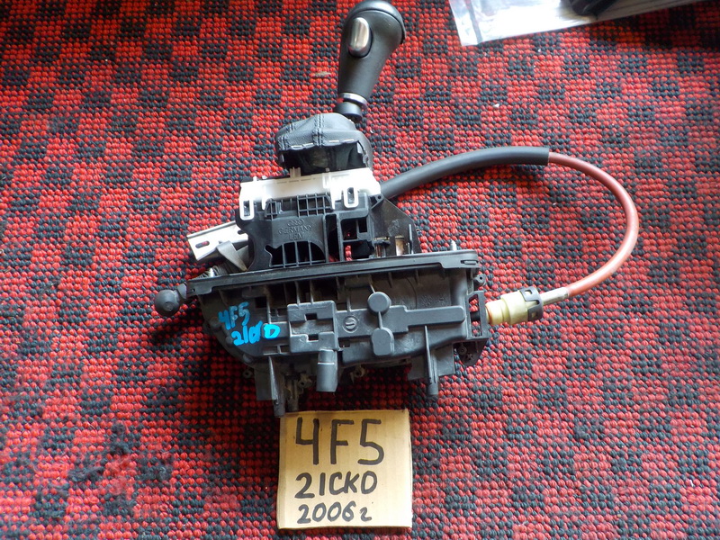 Селектор АКПП Audi A6 4F5