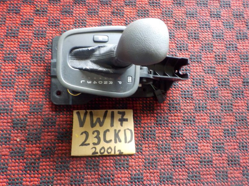 Селектор АКПП Volvo V40 VW17