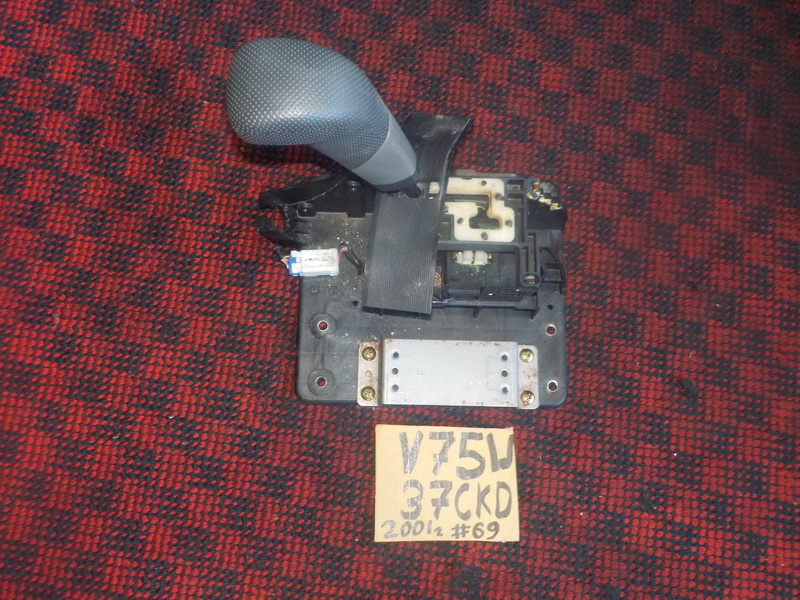 Селектор АКПП Mitsubishi Pajero V75W